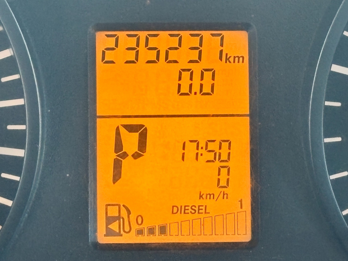 Madelauto, Meeskonnaauto MERCEDES 316 CDI: pilt 14