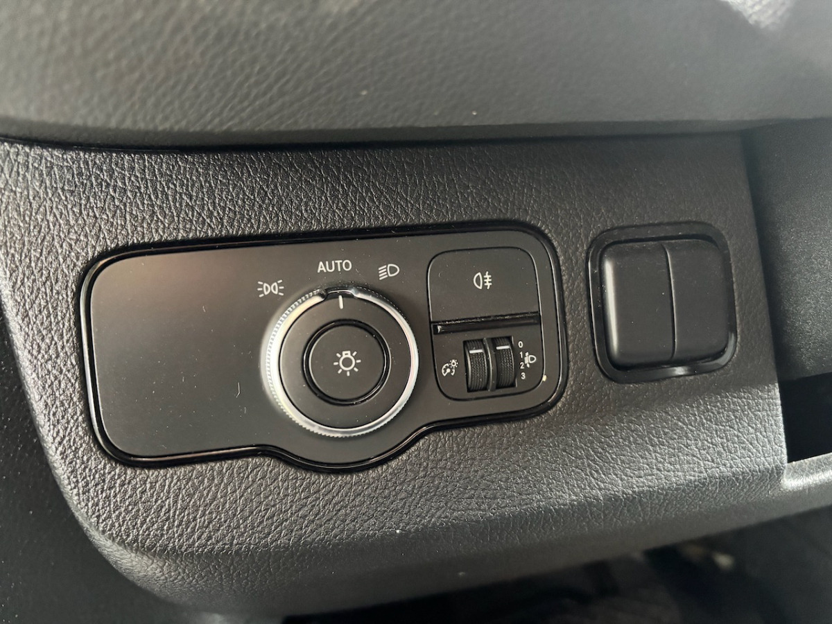 Tarbesõiduk külmik MERCEDES 316 CDI: pilt 8