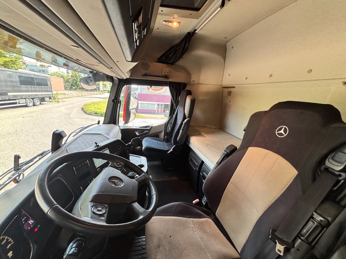 MERCEDES Actros 1848 - Kasti veoauto: pilt 4 MERCEDES Actros 1848 - Kasti veoauto: pilt 4