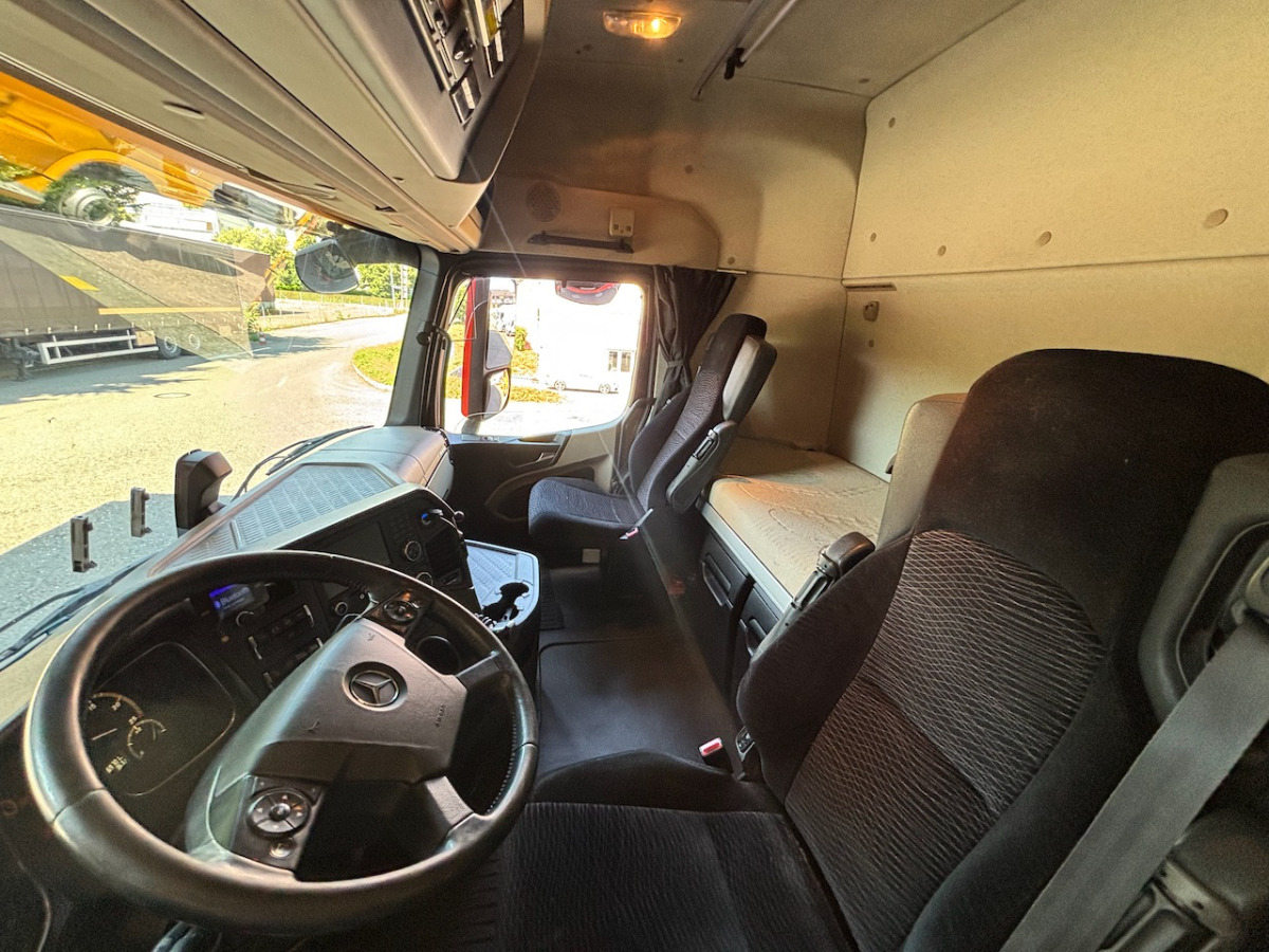 MERCEDES Actros 1848 - Kasti veoauto: pilt 4 MERCEDES Actros 1848 - Kasti veoauto: pilt 4