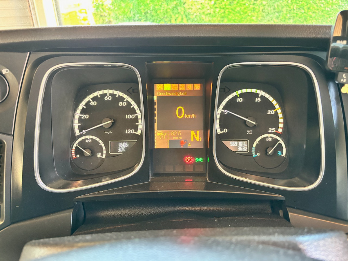 Kasti veoauto MERCEDES Actros 1848: pilt 8
