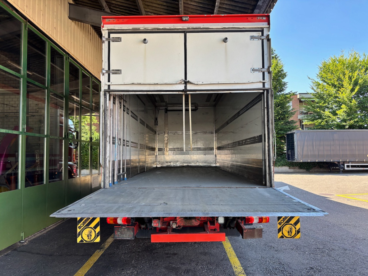 Kasti veoauto MERCEDES Actros 1848: pilt 18