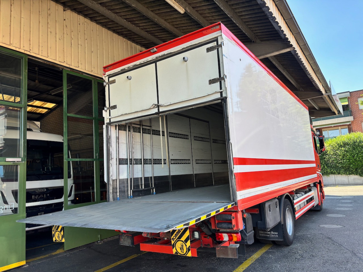 Kasti veoauto MERCEDES Actros 1848: pilt 17