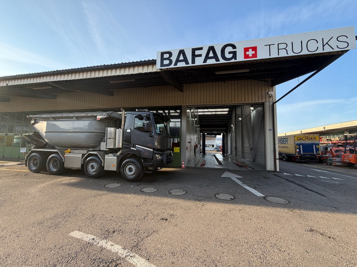 RENAULT C520 8x4 Wechselsystem Siloki + Kipper - Kallurauto: pilt 4 RENAULT C520 8x4 Wechselsystem Siloki + Kipper - Kallurauto: pilt 4