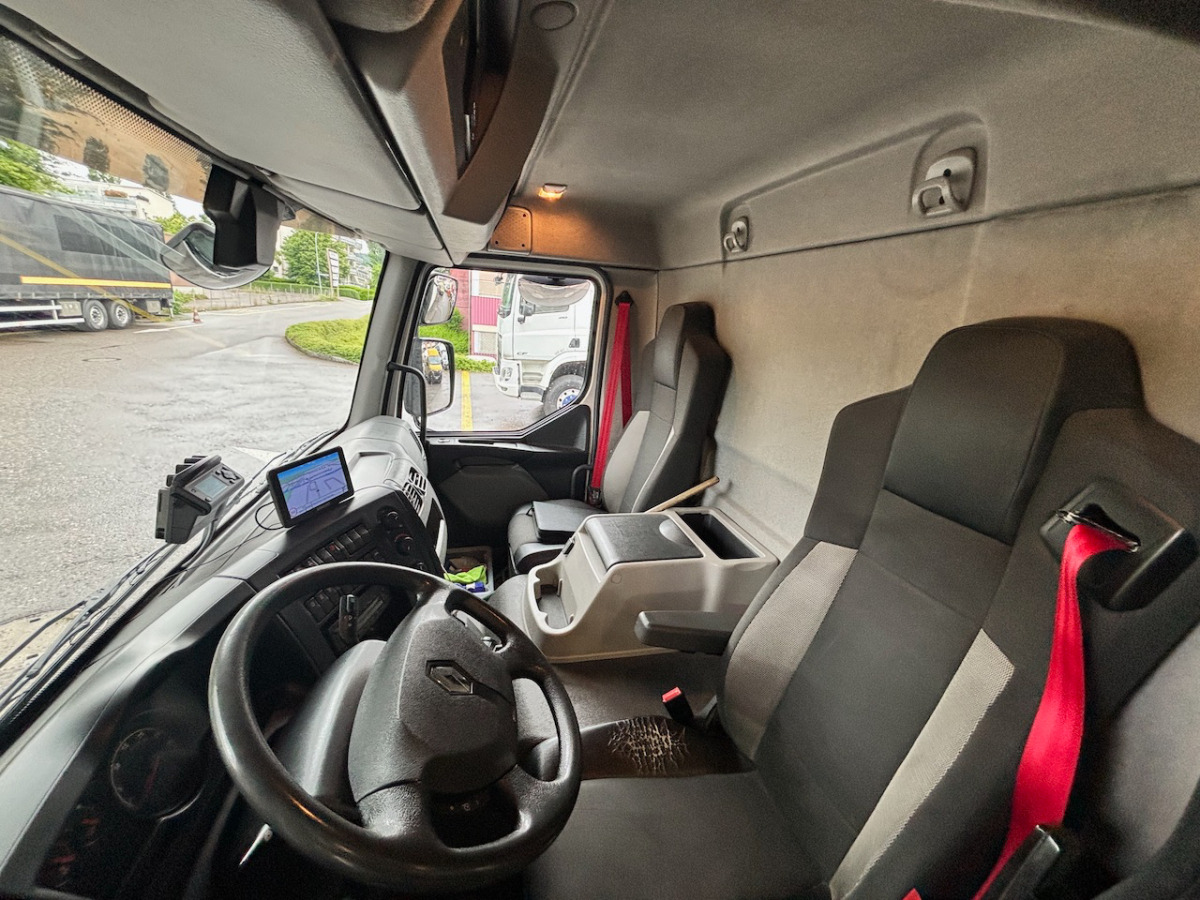RENAULT D14.250 - Kasti veoauto: pilt 4 RENAULT D14.250 - Kasti veoauto: pilt 4