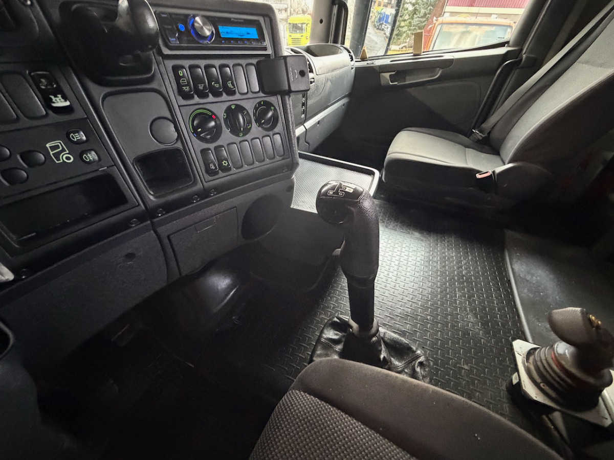 SCANIA R440 CB 8x4 - Konkstõstukiga veoauto: pilt 5 SCANIA R440 CB 8x4 - Konkstõstukiga veoauto: pilt 5