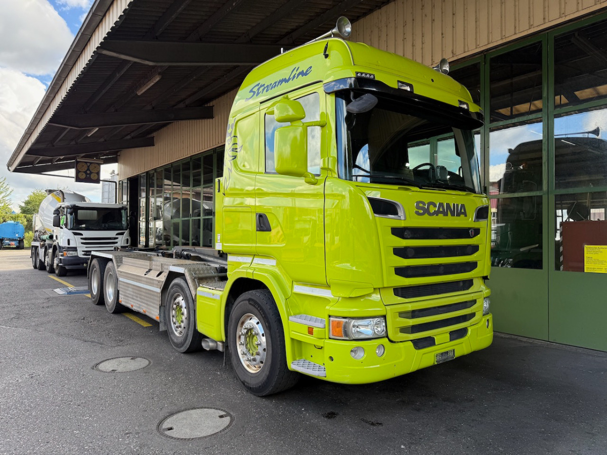 SCANIA R490 8x4 - Konkstõstukiga veoauto: pilt 1 SCANIA R490 8x4 - Konkstõstukiga veoauto: pilt 1