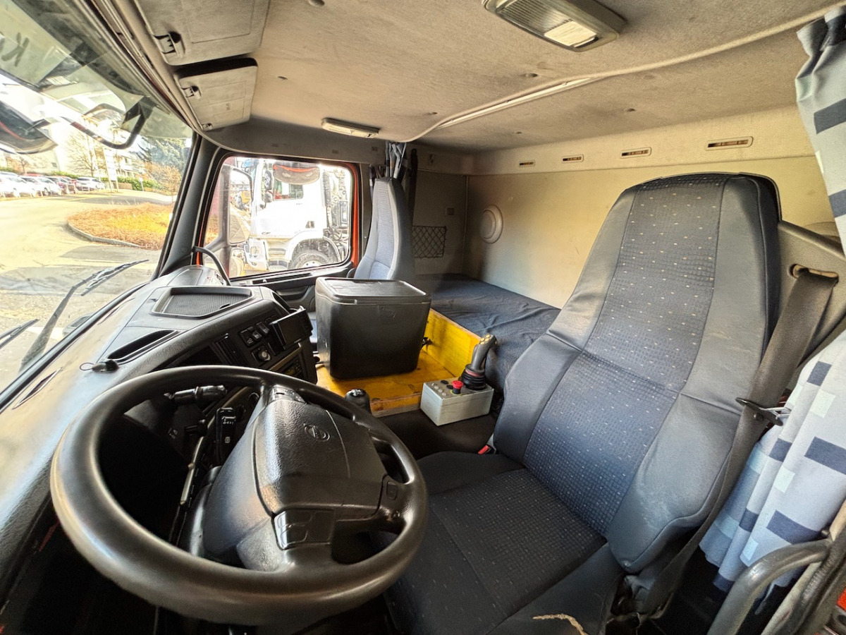 VOLVO FM 400 6x2R - Nöörtõstukiga veoauto: pilt 4 VOLVO FM 400 6x2R - Nöörtõstukiga veoauto: pilt 4