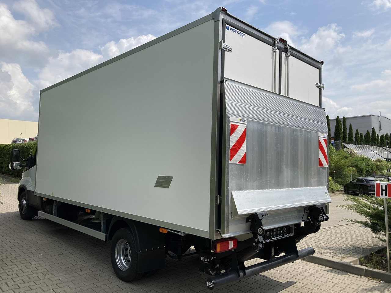 Iveco Daily 70C18 Kühlkoffer LBW BÃR - Tarbesõiduk külmik: pilt 3 Iveco Daily 70C18 Kühlkoffer LBW BÃR - Tarbesõiduk külmik: pilt 3
