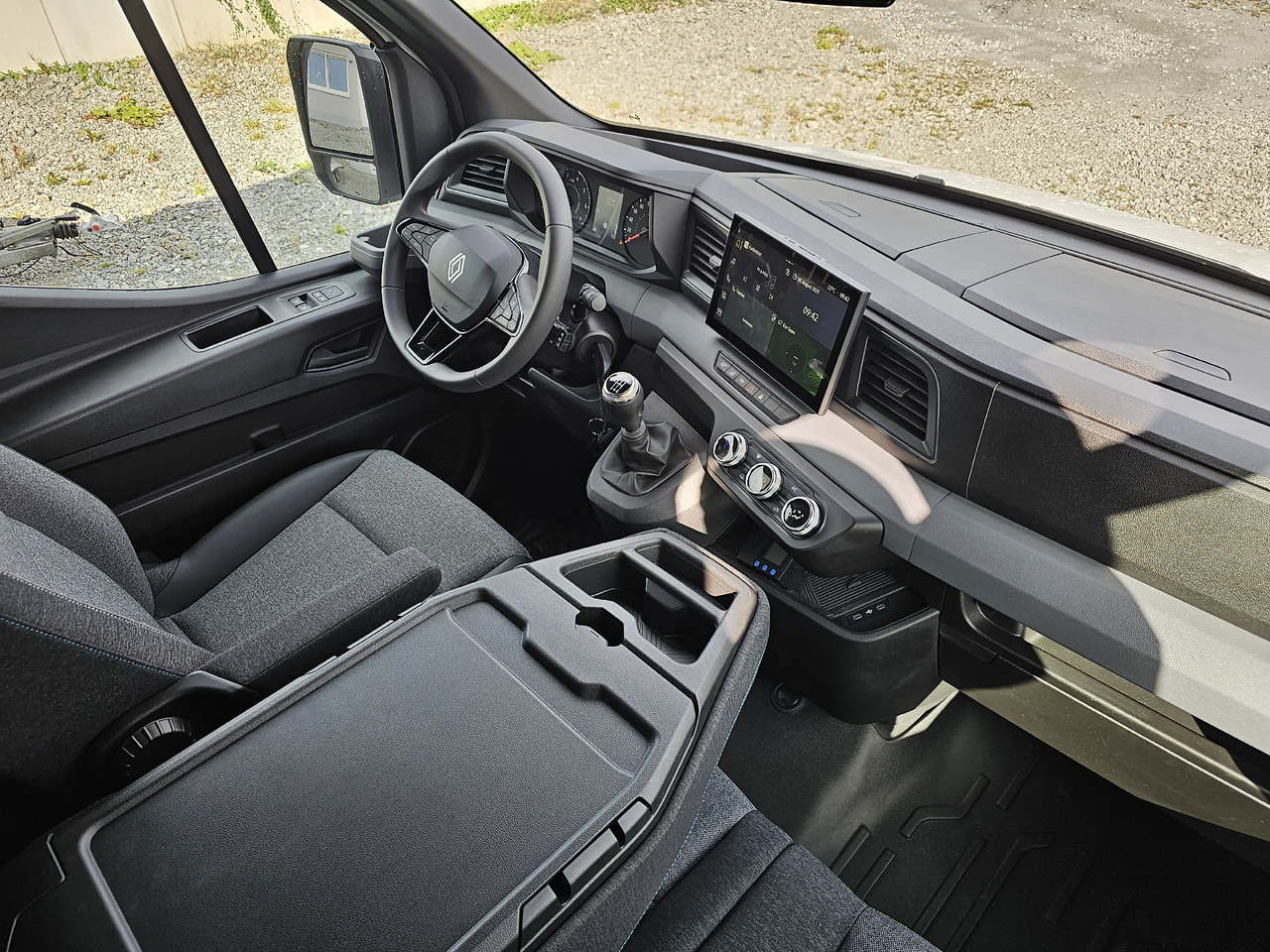 Renault Master 170 8 Pal Dachspoiler - Tent tarbesõiduk: pilt 4 Renault Master 170 8 Pal Dachspoiler - Tent tarbesõiduk: pilt 4