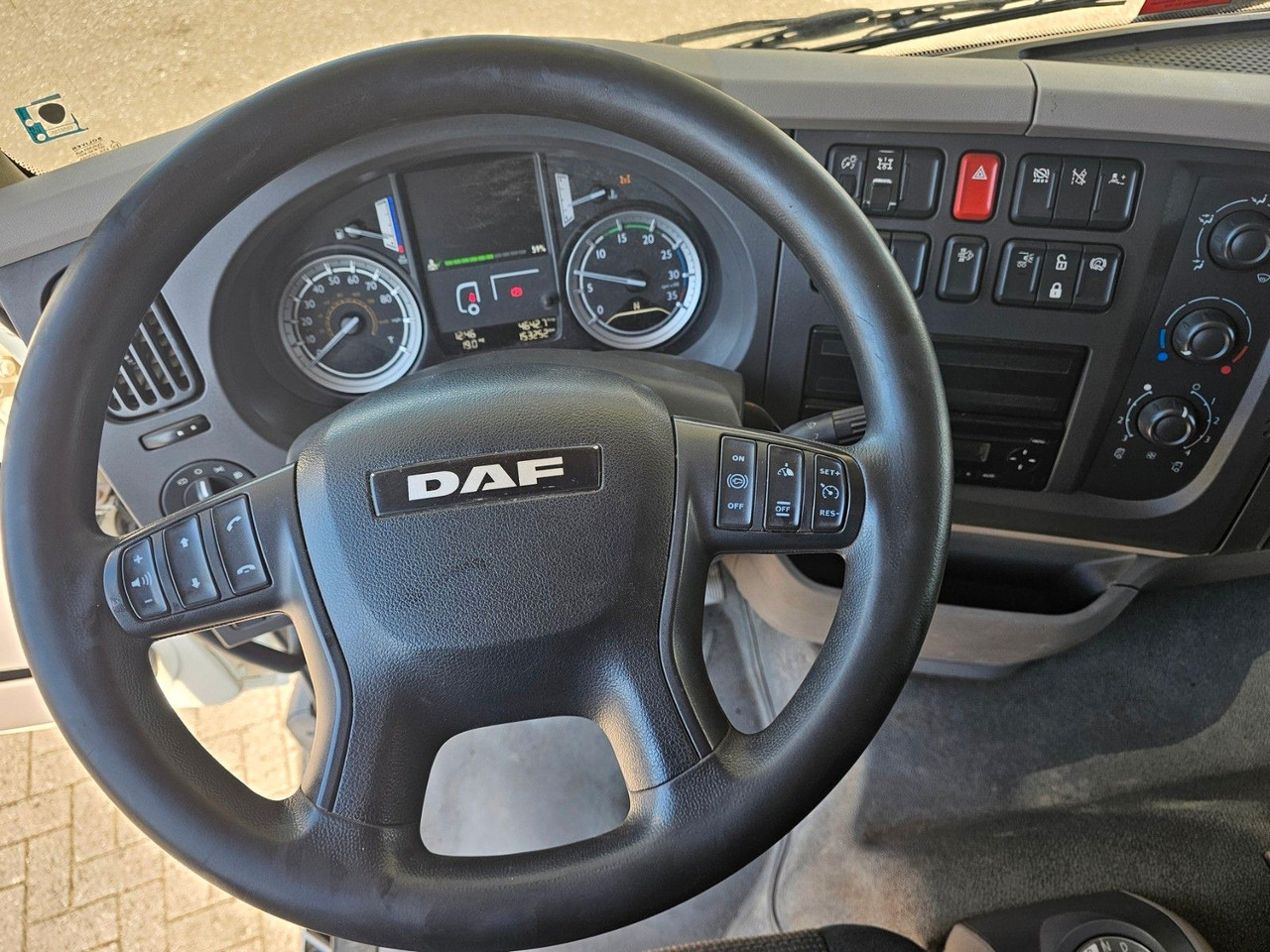 DAF LF 220 Euro Absetzkipper - Kallurauto: pilt 5 DAF LF 220 Euro Absetzkipper - Kallurauto: pilt 5