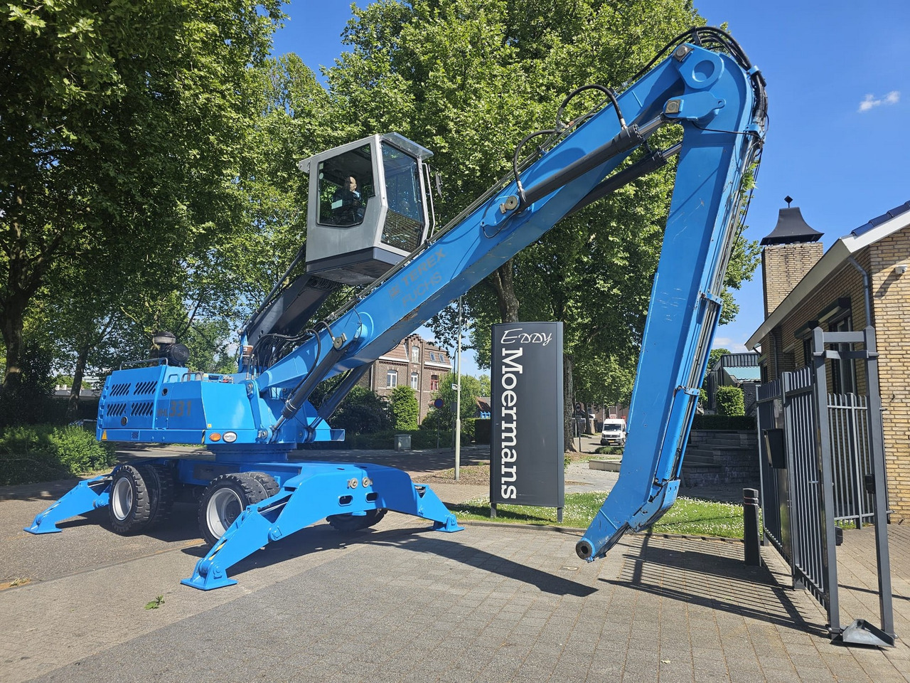 Fuchs MHL 331 Material Handler - Jäätme-/ Tööstuslik käitleja: pilt 1 Fuchs MHL 331 Material Handler - Jäätme-/ Tööstuslik käitleja: pilt 1
