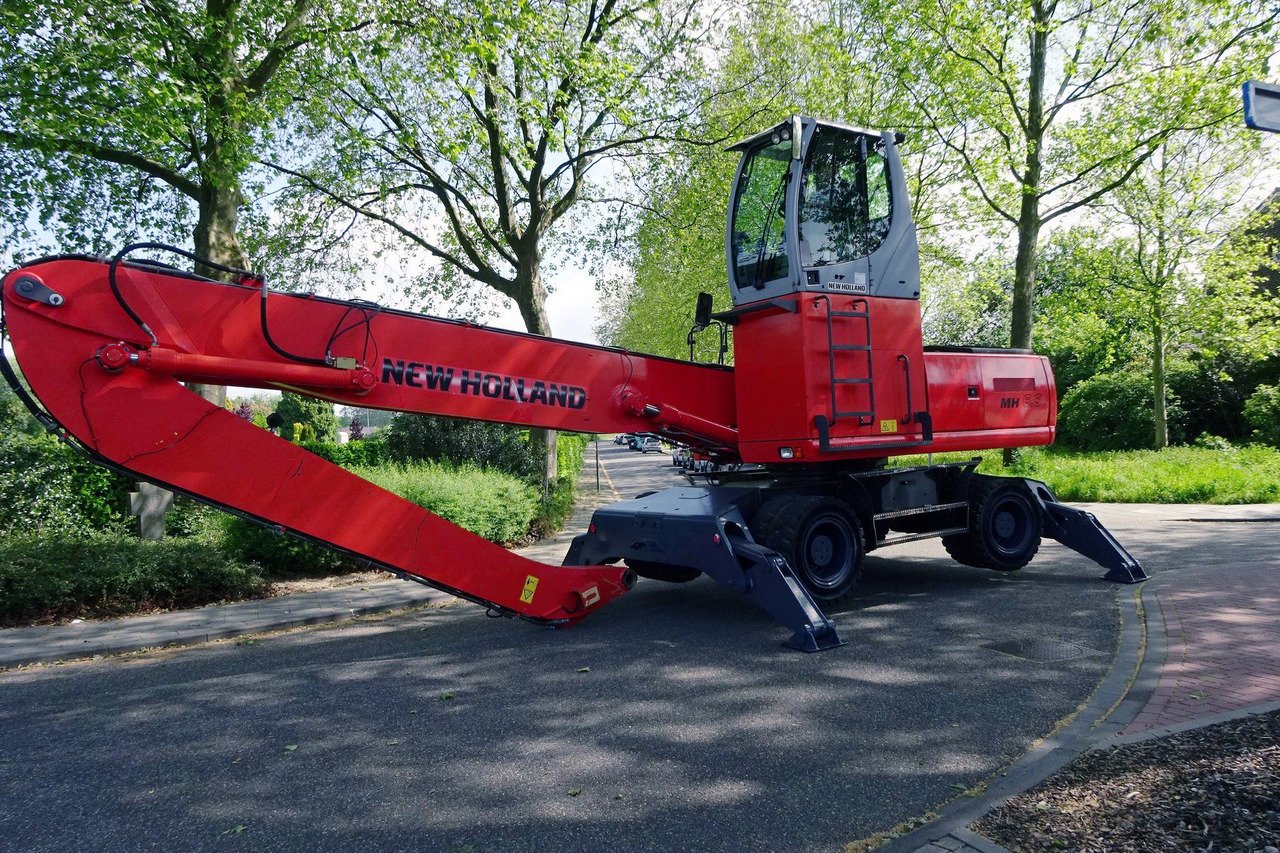 New Holland MH 6.6 Materialhandler With Magnet System - Jäätme-/ Tööstuslik käitleja: pilt 4 New Holland MH 6.6 Materialhandler With Magnet System - Jäätme-/ Tööstuslik käitleja: pilt 4