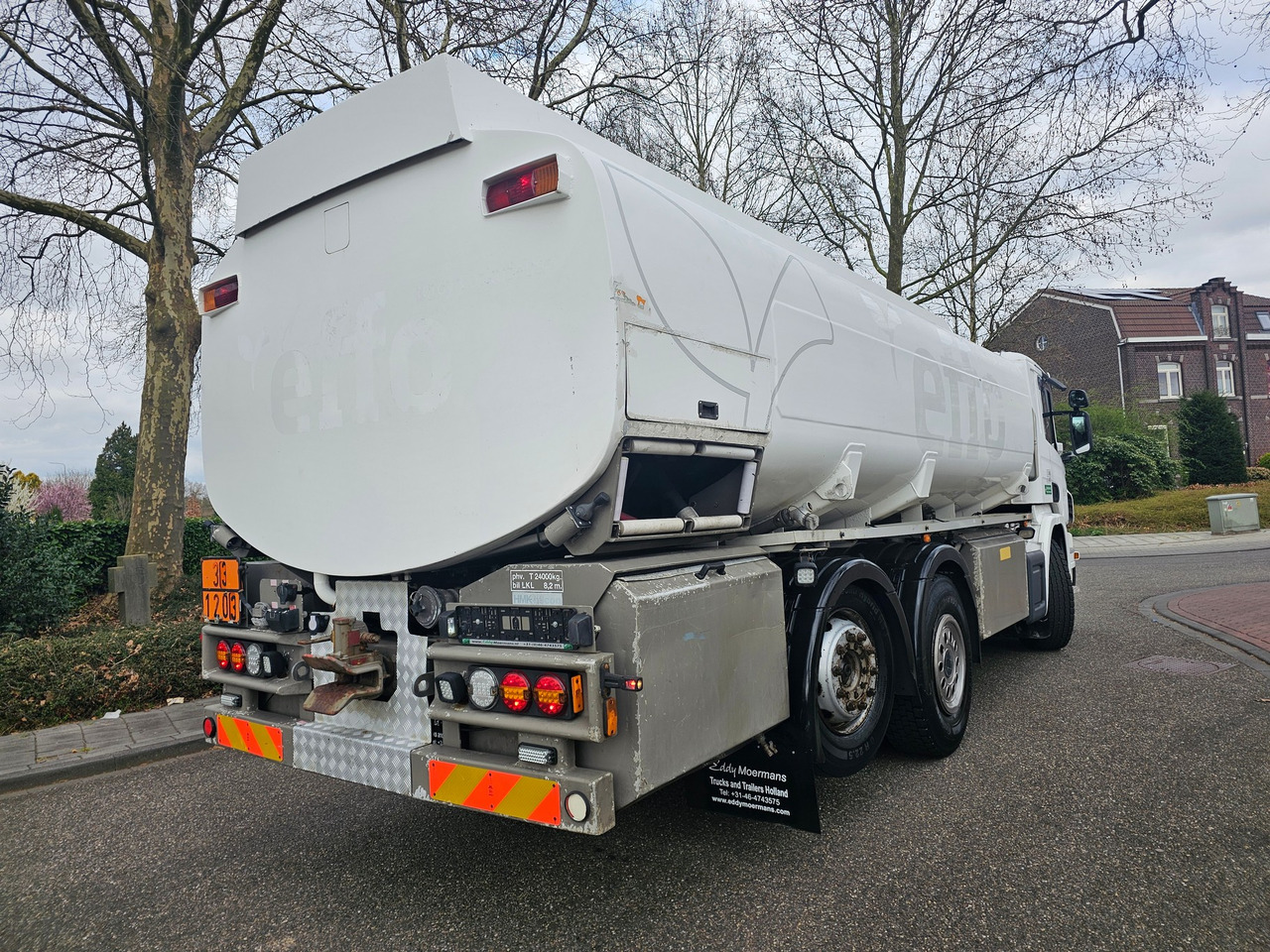 Scania P420 6x2*4 - Tsisternauto: pilt 4 Scania P420 6x2*4 - Tsisternauto: pilt 4