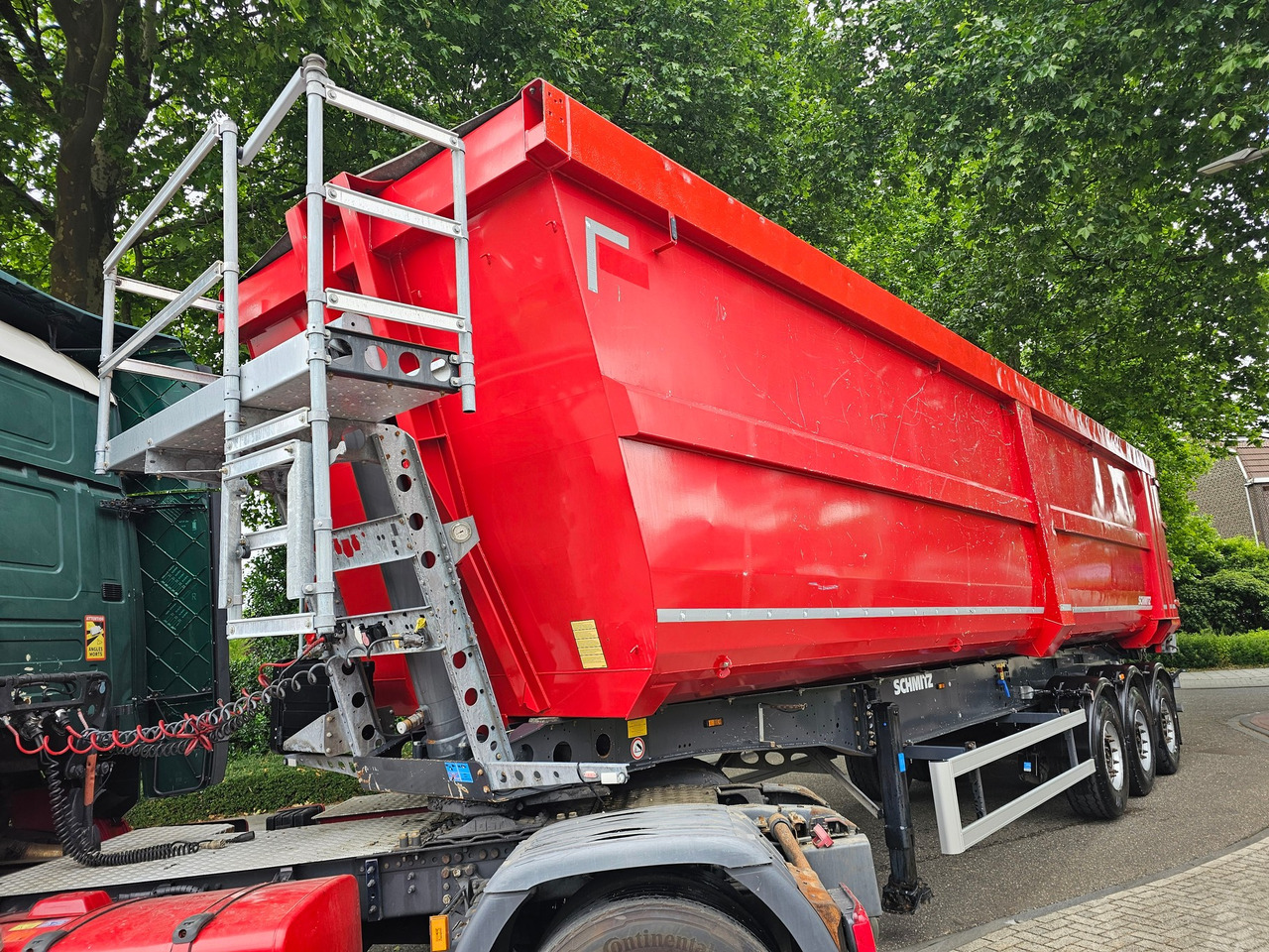Schmitz SGF-S3 Scraptipper 55 M3 - Kallur-poolhaagis: pilt 5 Schmitz SGF-S3 Scraptipper 55 M3 - Kallur-poolhaagis: pilt 5
