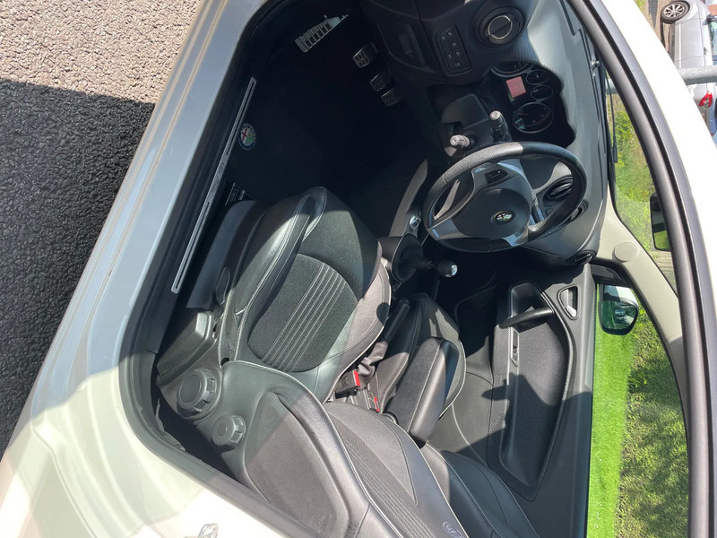 Luukpära Alfa Romeo MiTo ALFA MITO Diesel ZEER MOOI: pilt 7