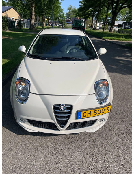 Alfa Romeo MiTo ZEER MOOI in prijs verlaagt - Luukpära: pilt 3 Alfa Romeo MiTo ZEER MOOI in prijs verlaagt - Luukpära: pilt 3