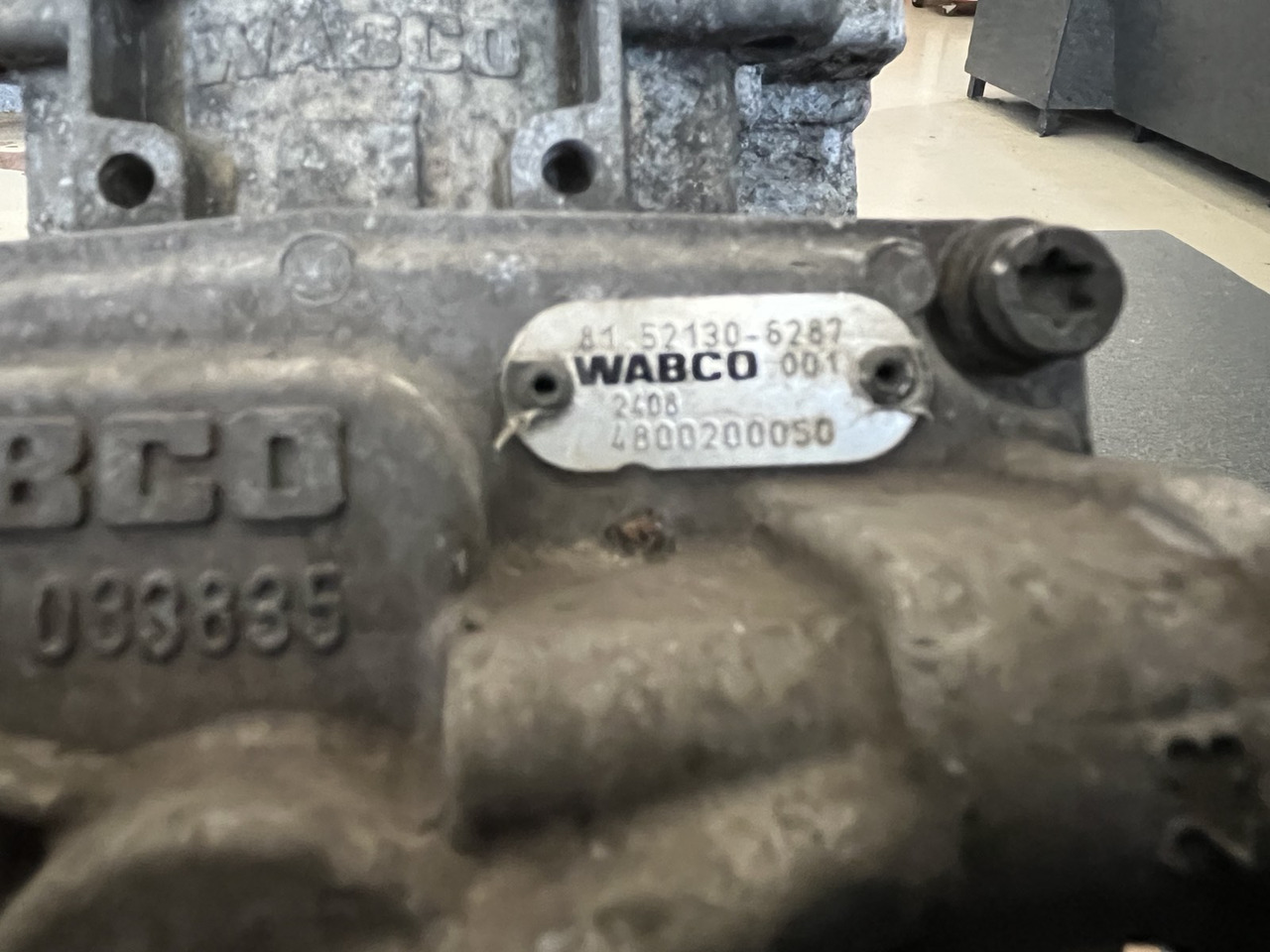 FOOT BRAKE VALVE ELECTRONIC BRAKE SYSTEM MAN TGM-TGL - Piduriosad - Veoauto: pilt 5 FOOT BRAKE VALVE ELECTRONIC BRAKE SYSTEM MAN TGM-TGL - Piduriosad - Veoauto: pilt 5