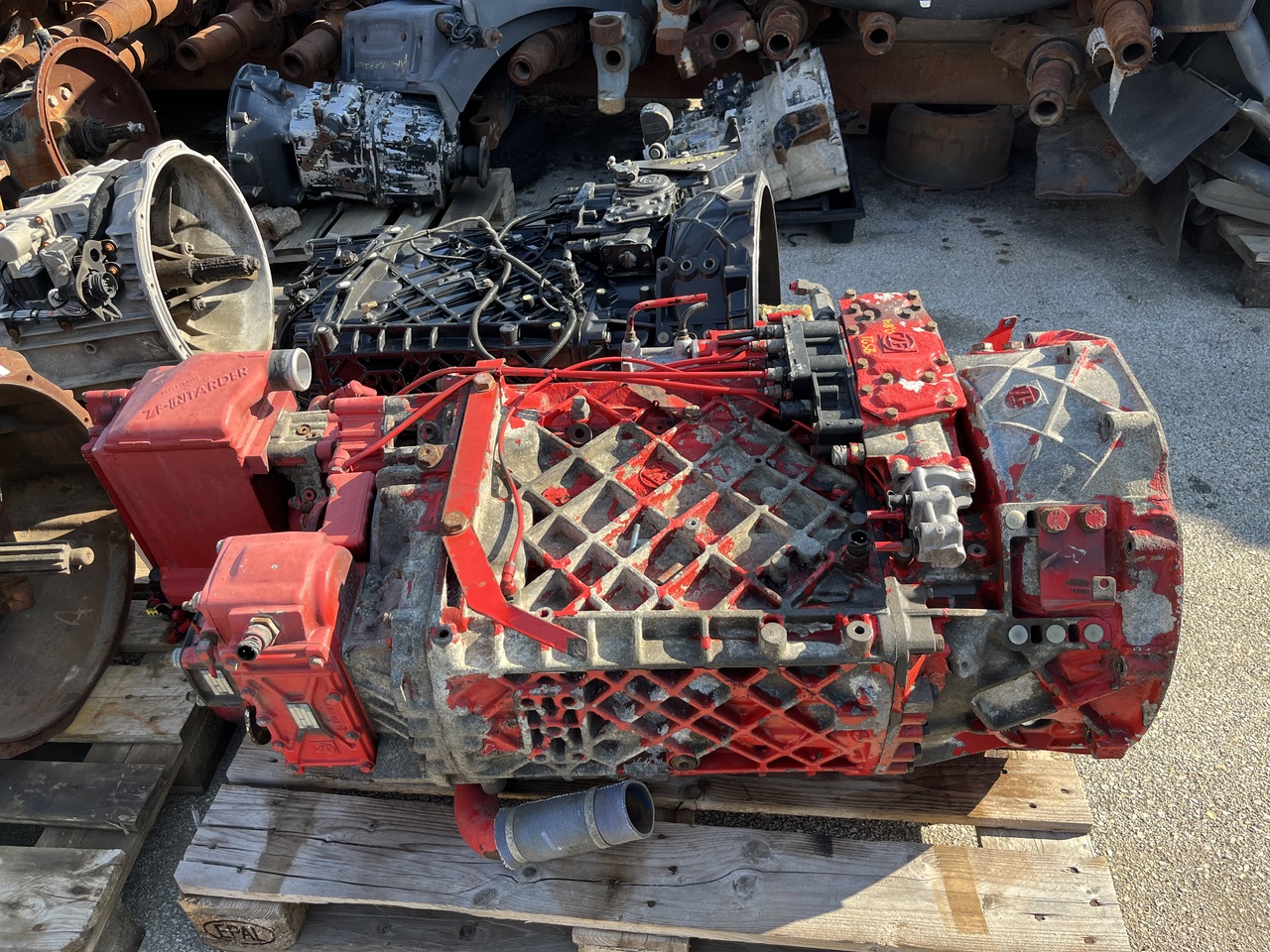 GEARBOX ZF 16S2521-INTARTER MAN TGA - Käigukast - Veoauto: pilt 2 GEARBOX ZF 16S2521-INTARTER MAN TGA - Käigukast - Veoauto: pilt 2