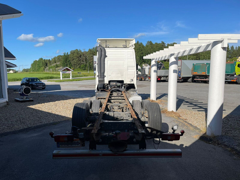 Volvo FH500 6x2 - Kabiinišassiiga veoauto: pilt 5 Volvo FH500 6x2 - Kabiinišassiiga veoauto: pilt 5
