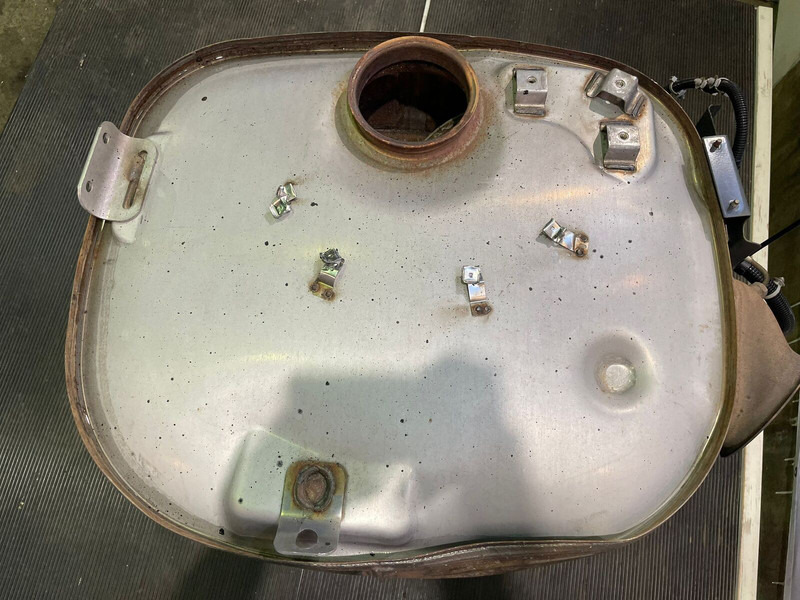 Volvo Silencer 21364822 23094588 - Katalüüsmuundur: pilt 2 Volvo Silencer 21364822 23094588 - Katalüüsmuundur: pilt 2