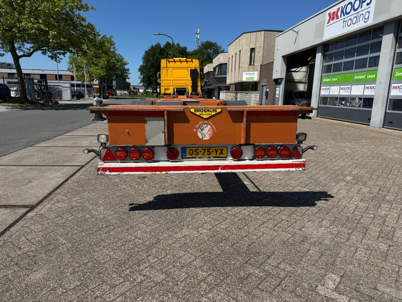 Broshuis MFCC container chassis Multi functioneel 2x 20 1x 30 1x 40 1x 45 saf assen uitschuifbaar tot 14,40 - Šassii poolhaagis: pilt 5 Broshuis MFCC container chassis Multi functioneel 2x 20 1x 30 1x 40 1x 45 saf assen uitschuifbaar tot 14,40 - Šassii poolhaagis: pilt 5