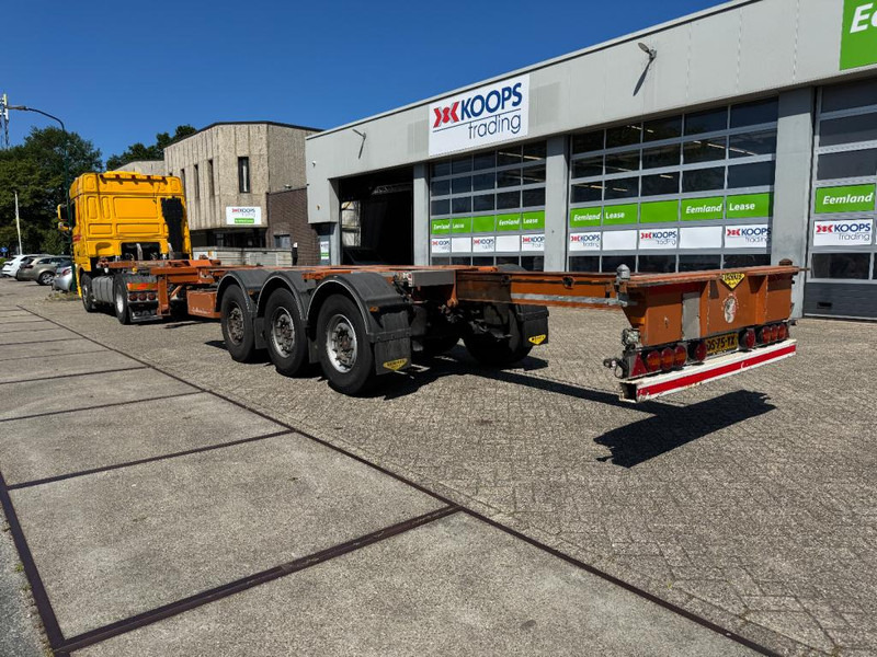 Broshuis MFCC container chassis Multi functioneel 2x 20 1x 30 1x 40 1x 45 saf assen uitschuifbaar tot 14,40 - Šassii poolhaagis: pilt 2 Broshuis MFCC container chassis Multi functioneel 2x 20 1x 30 1x 40 1x 45 saf assen uitschuifbaar tot 14,40 - Šassii poolhaagis: pilt 2