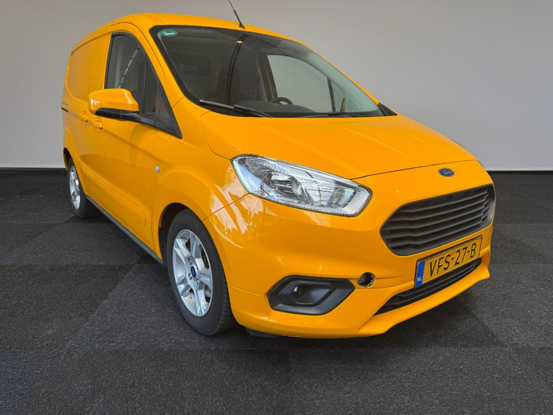 Väike kaubik Ford Transit Courier 1.5 TDCI Navigatie Airco Euro 6: pilt 1