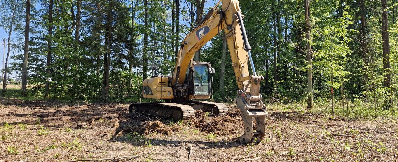 Caterpillar 320D - Lintekskavaator: pilt 2 Caterpillar 320D - Lintekskavaator: pilt 2