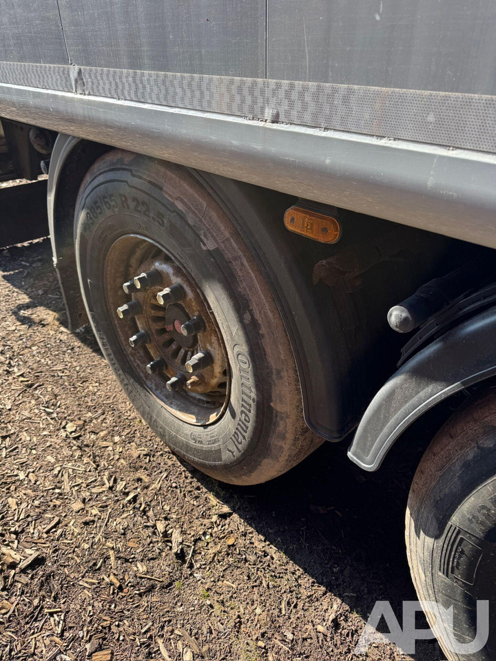 Kraker CF 500 SL - Kõndimisalaga poolhaagised: pilt 4 Kraker CF 500 SL - Kõndimisalaga poolhaagised: pilt 4