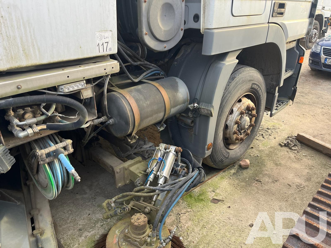 Mercedes-Benz Actros 2531L - Tänavapühkimismasin: pilt 4 Mercedes-Benz Actros 2531L - Tänavapühkimismasin: pilt 4