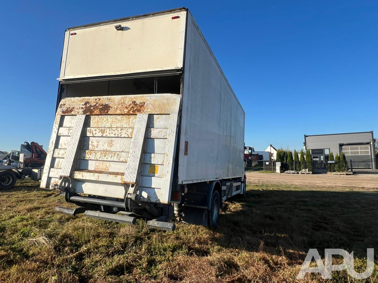 Mercedes-Benz Axor 1829 - Kasti veoauto: pilt 5 Mercedes-Benz Axor 1829 - Kasti veoauto: pilt 5