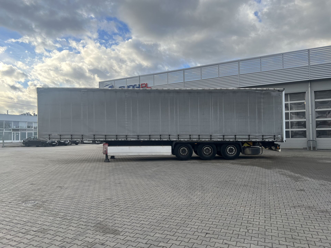 Naczepa ciężarowa KRONE - Tentpoolhaagis: pilt 2 Naczepa ciężarowa KRONE - Tentpoolhaagis: pilt 2