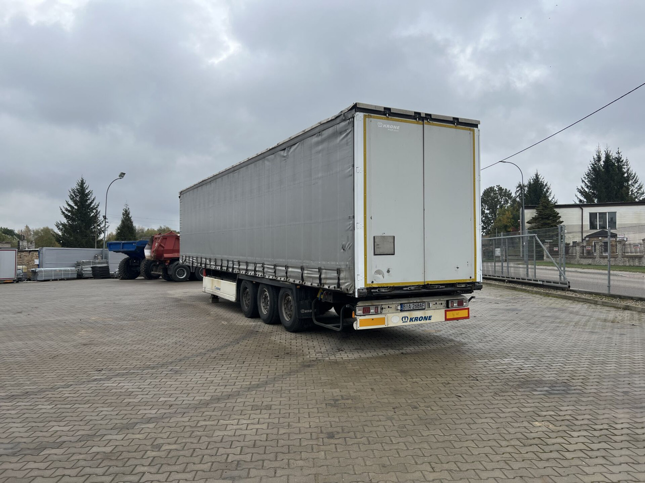 Naczepa ciężarowa KRONE - Tentpoolhaagis: pilt 3 Naczepa ciężarowa KRONE - Tentpoolhaagis: pilt 3