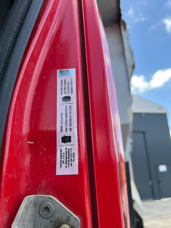 Renault Kerax 420 - Kallurauto: pilt 3 Renault Kerax 420 - Kallurauto: pilt 3