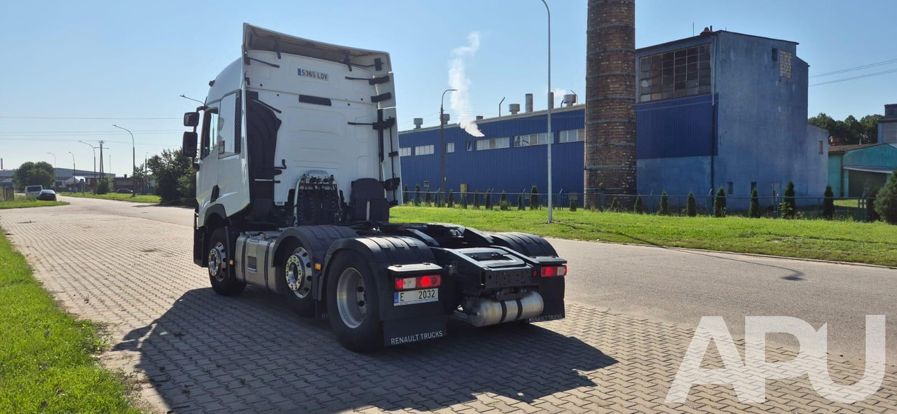 Renault T480 - Sadulveok: pilt 2 Renault T480 - Sadulveok: pilt 2