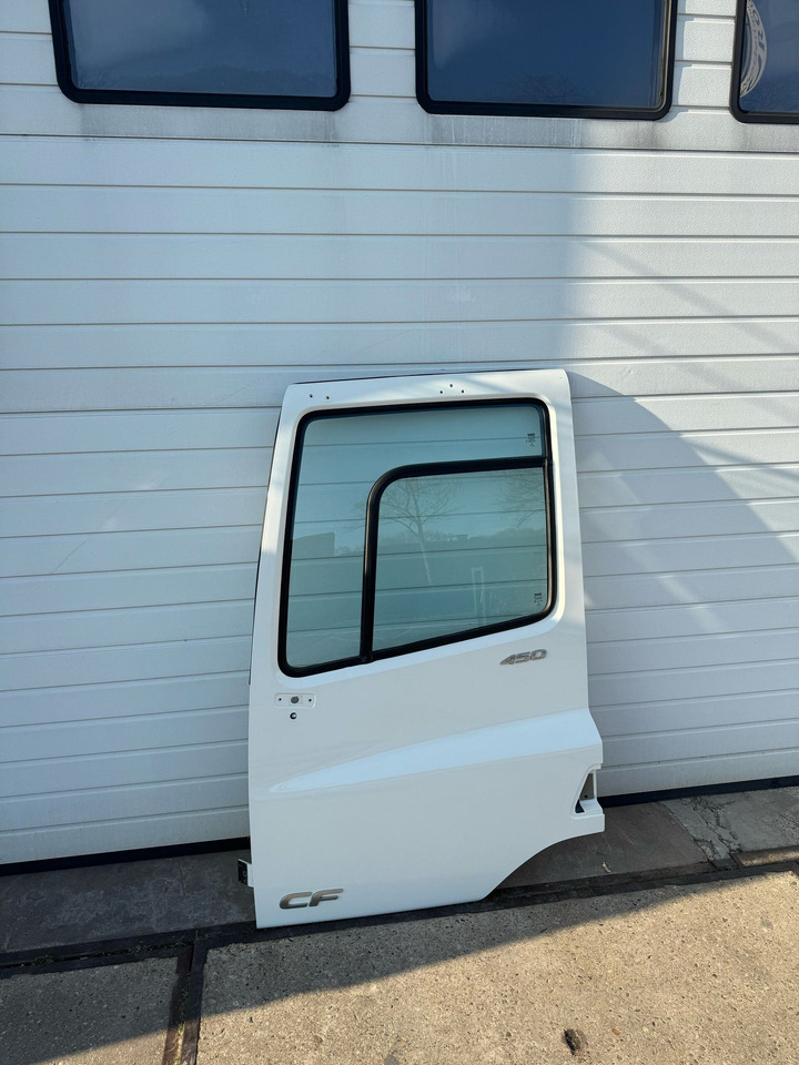 DAF CF EURO 6 PORTIER LINKS COMPLEET 1950970A6 - Uks ja varuosad - Veoauto: pilt 1 DAF CF EURO 6 PORTIER LINKS COMPLEET 1950970A6 - Uks ja varuosad - Veoauto: pilt 1