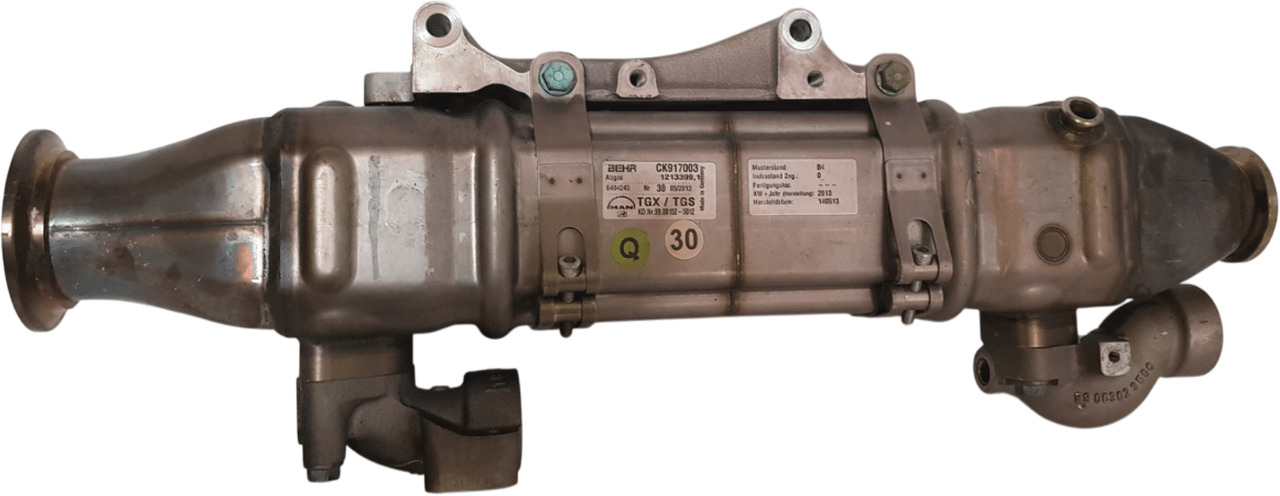 MAN D38 GERECONDITIONEERDE UITLAATGASRECIRCULATIE/EGR MODULE + BORG 51081525012 - EGR-jahuti - Veoauto: pilt 1 MAN D38 GERECONDITIONEERDE UITLAATGASRECIRCULATIE/EGR MODULE + BORG 51081525012 - EGR-jahuti - Veoauto: pilt 1