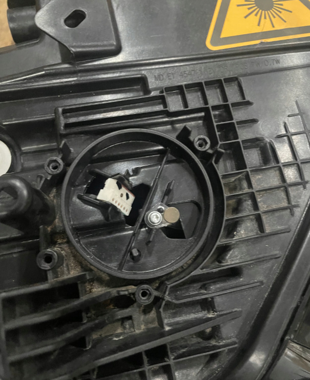 BMW X7 LASER KOPLAMP RECHTS GEBRUIKT A8948180206 - Muu seadmestik: pilt 5 BMW X7 LASER KOPLAMP RECHTS GEBRUIKT A8948180206 - Muu seadmestik: pilt 5