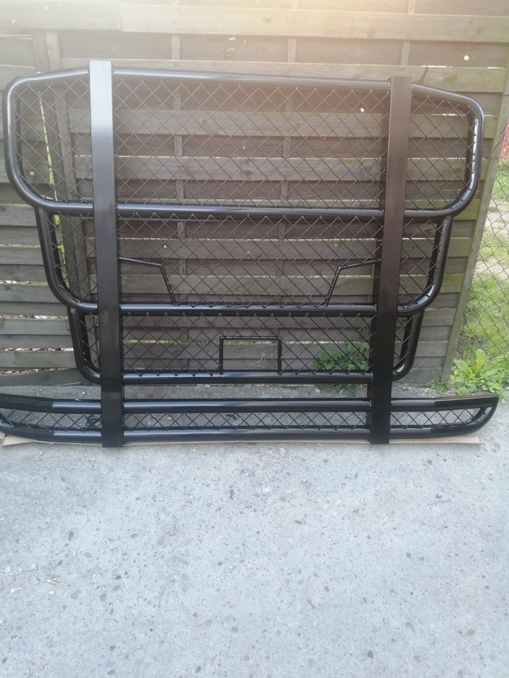 Volvo FH4 BULLBAR RVS primer NIET GESPOTEN 000010 - Pealisehitus ja välispind - Veoauto: pilt 5 Volvo FH4 BULLBAR RVS primer NIET GESPOTEN 000010 - Pealisehitus ja välispind - Veoauto: pilt 5