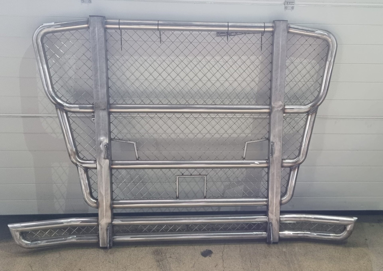 Volvo FH4 BULLBAR RVS primer NIET GESPOTEN 000010 - Pealisehitus ja välispind - Veoauto: pilt 2 Volvo FH4 BULLBAR RVS primer NIET GESPOTEN 000010 - Pealisehitus ja välispind - Veoauto: pilt 2