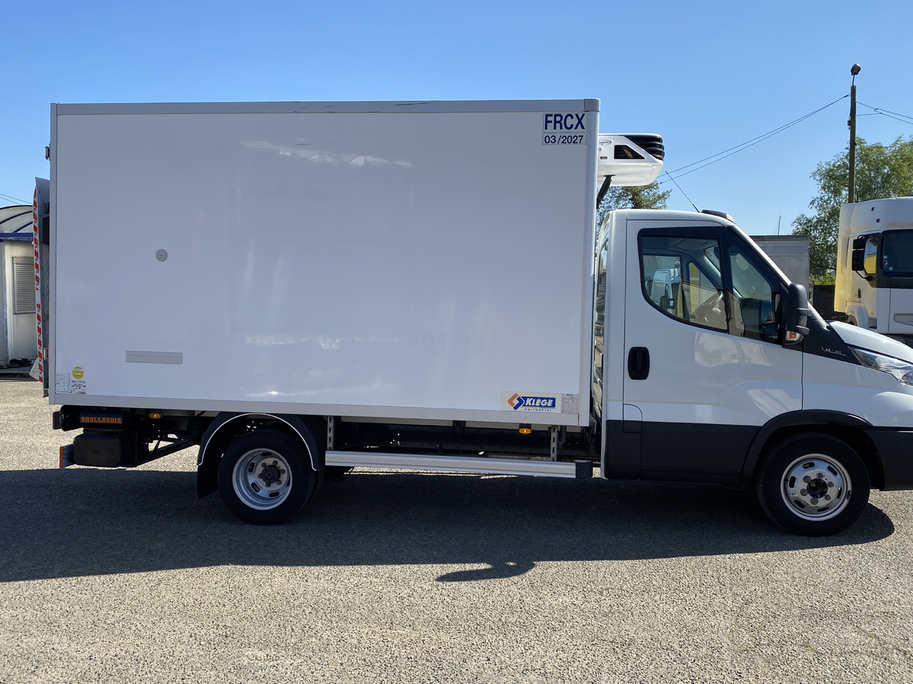 IVECO Daily frigorifique Hayon - Tarbesõiduk külmik: pilt 2 IVECO Daily frigorifique Hayon - Tarbesõiduk külmik: pilt 2