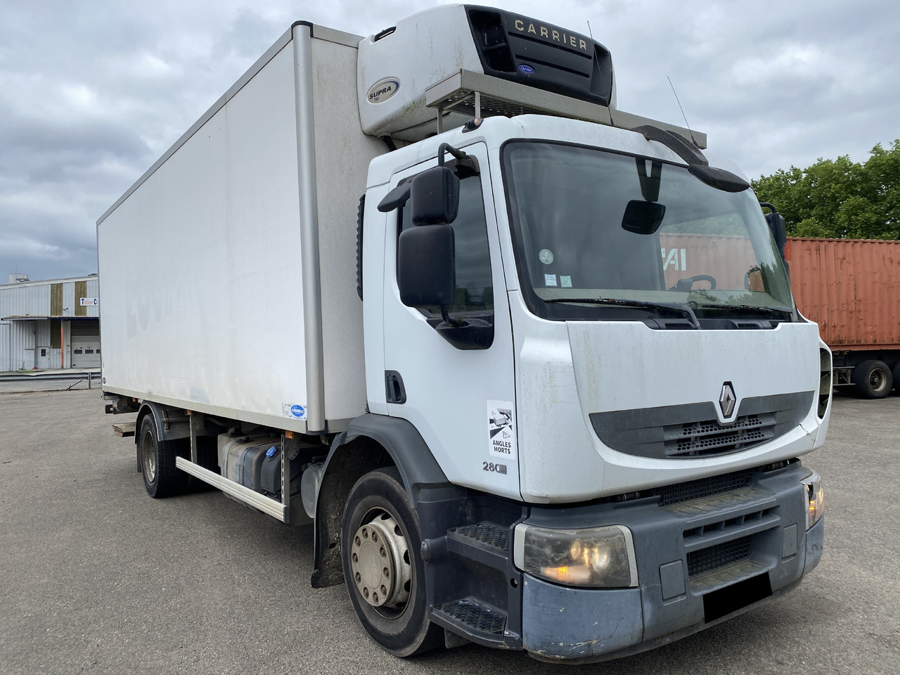 RENAULT PREMIUM 280 - Külmutiga veoauto: pilt 3 RENAULT PREMIUM 280 - Külmutiga veoauto: pilt 3