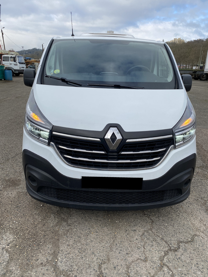 RENAULT TRAFIC FRIGORIFIQUE PORTE LATERALE - Tarbesõiduk külmik: pilt 2 RENAULT TRAFIC FRIGORIFIQUE PORTE LATERALE - Tarbesõiduk külmik: pilt 2