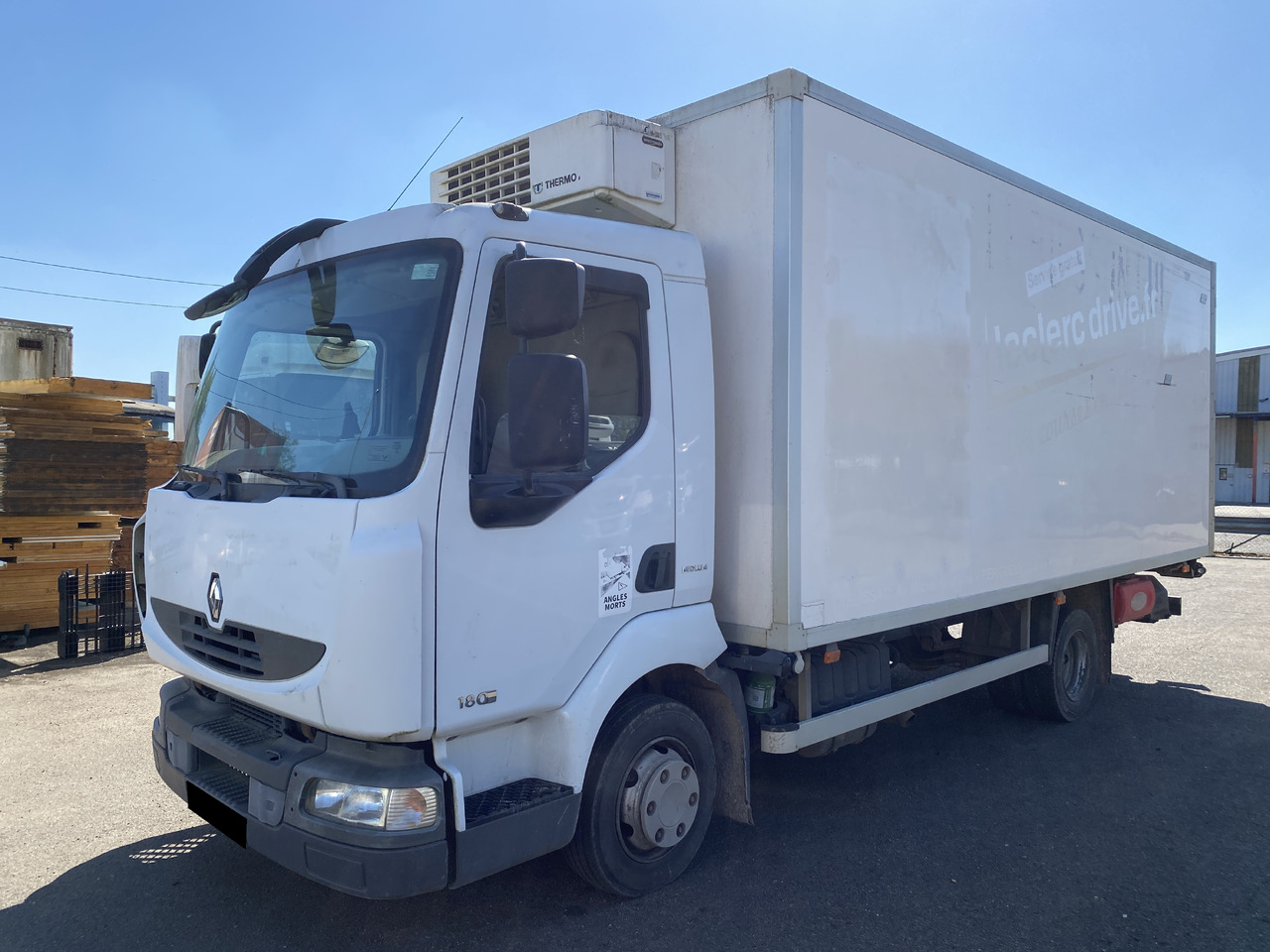 RENAULT midlum frigorifique - Külmutiga veoauto: pilt 4 RENAULT midlum frigorifique - Külmutiga veoauto: pilt 4
