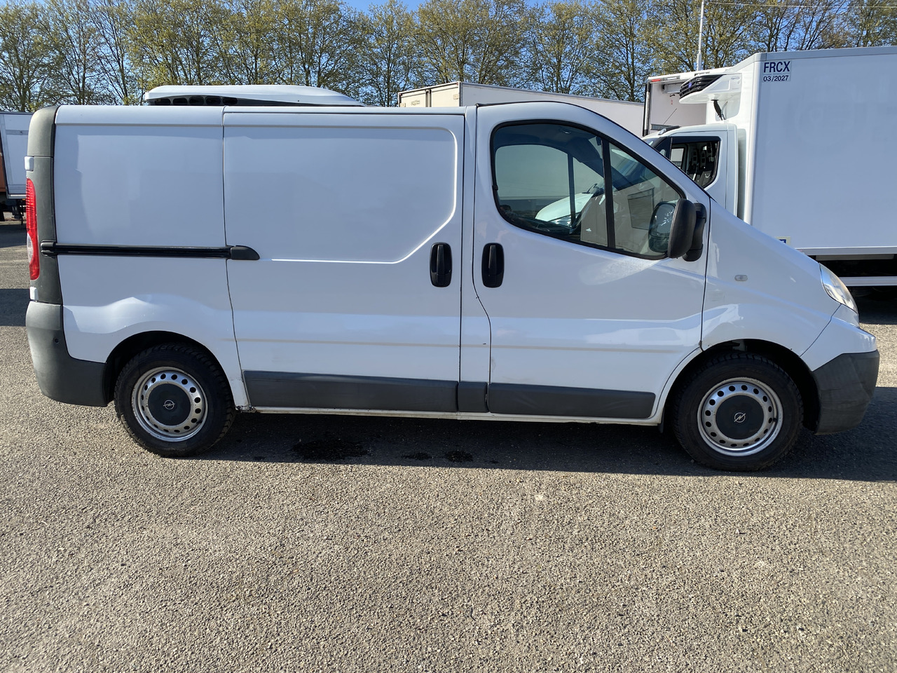 RENAULT trafic frigo - Tarbesõiduk külmik: pilt 2 RENAULT trafic frigo - Tarbesõiduk külmik: pilt 2
