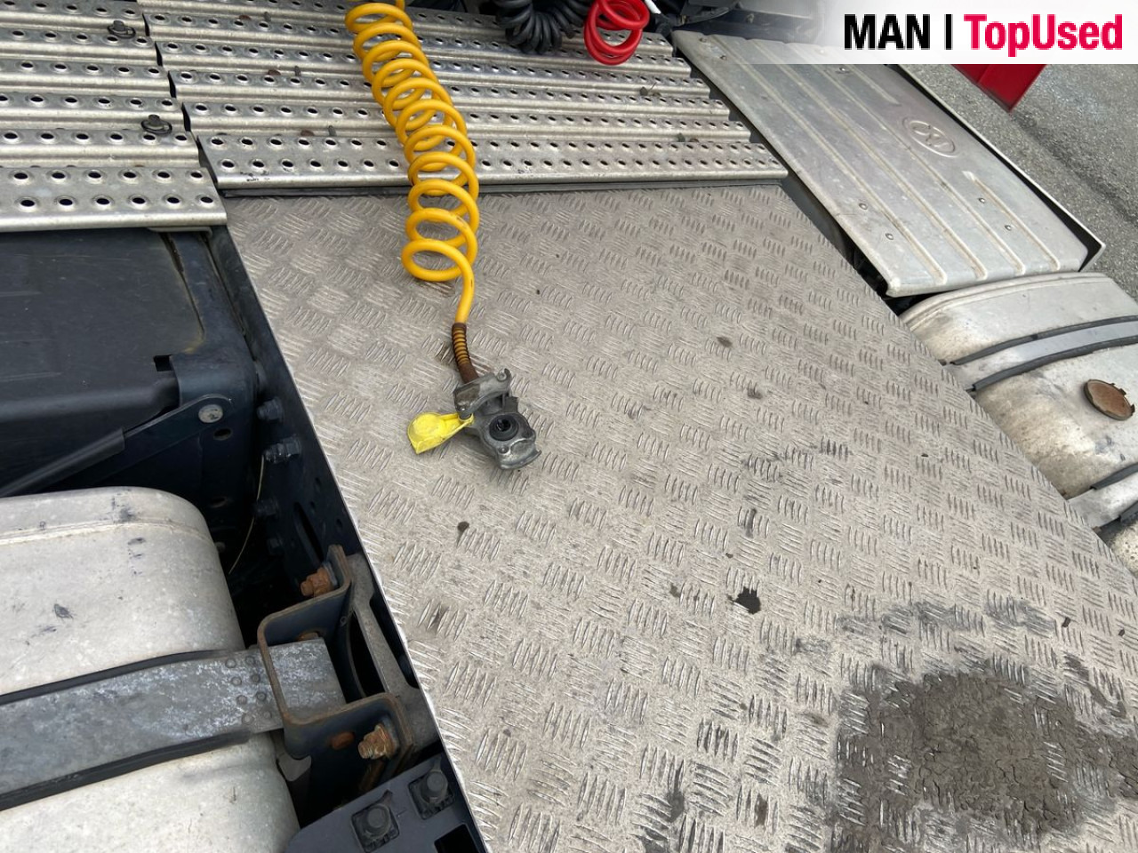 MAN TGX 18.460 4X2 BLS "ADR EX II / AT" - Sadulveok: pilt 4 MAN TGX 18.460 4X2 BLS "ADR EX II / AT" - Sadulveok: pilt 4