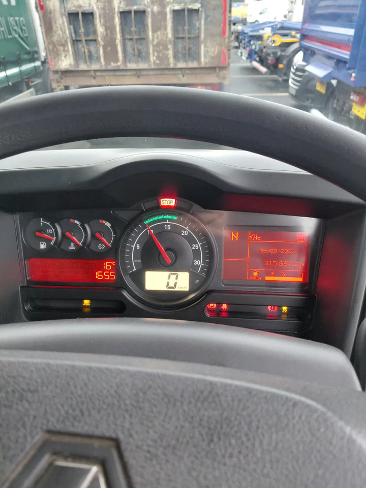 2016 Renault D18 Curtainsider - Tent veoauto: pilt 3 2016 Renault D18 Curtainsider - Tent veoauto: pilt 3