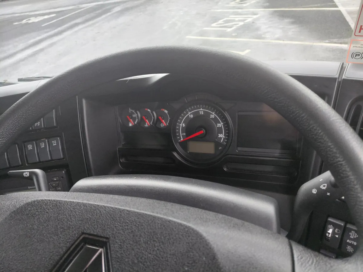 2019 Renault D 12T - Kasti veoauto: pilt 2 2019 Renault D 12T - Kasti veoauto: pilt 2