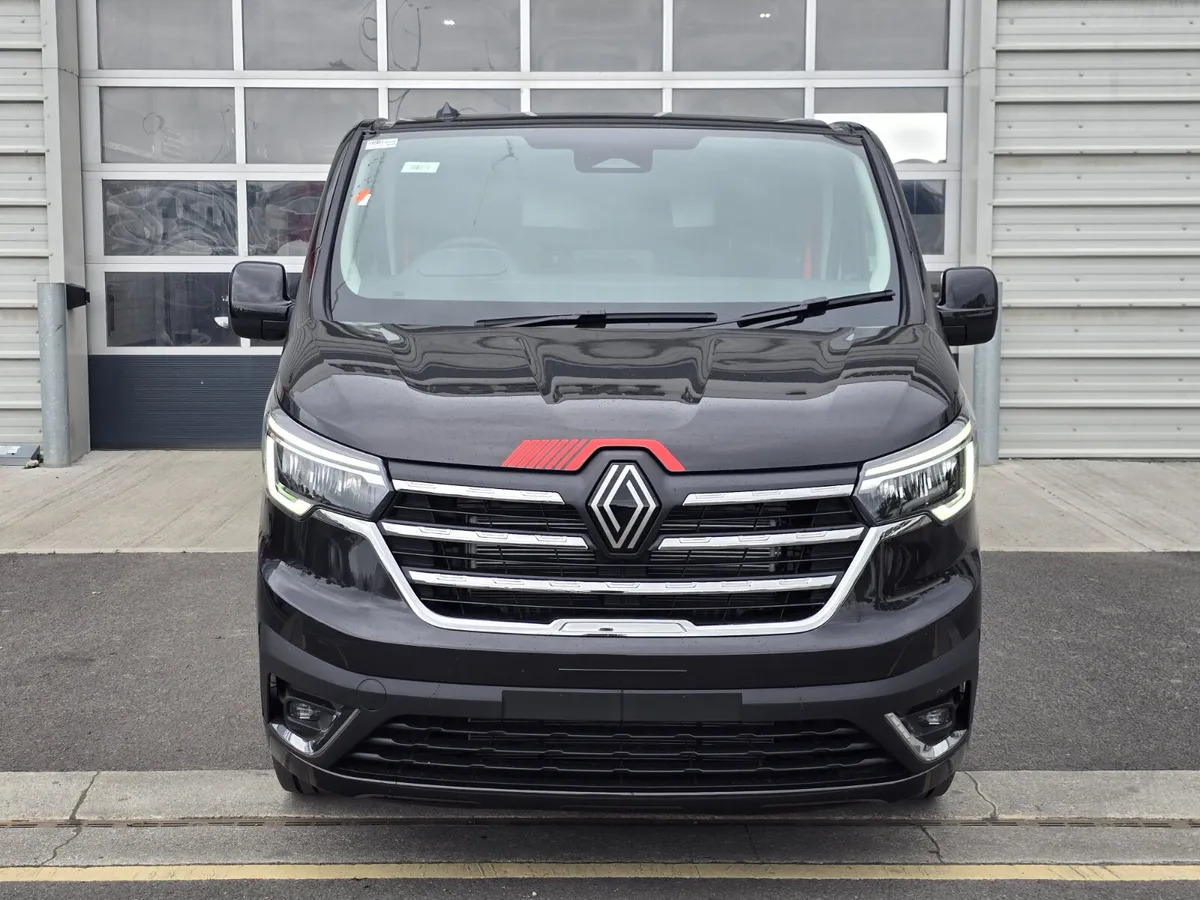 NEW Renault Trafic Exclusive 170BHP/150BHP Auto Black - Kaubik: pilt 4 NEW Renault Trafic Exclusive 170BHP/150BHP Auto Black - Kaubik: pilt 4